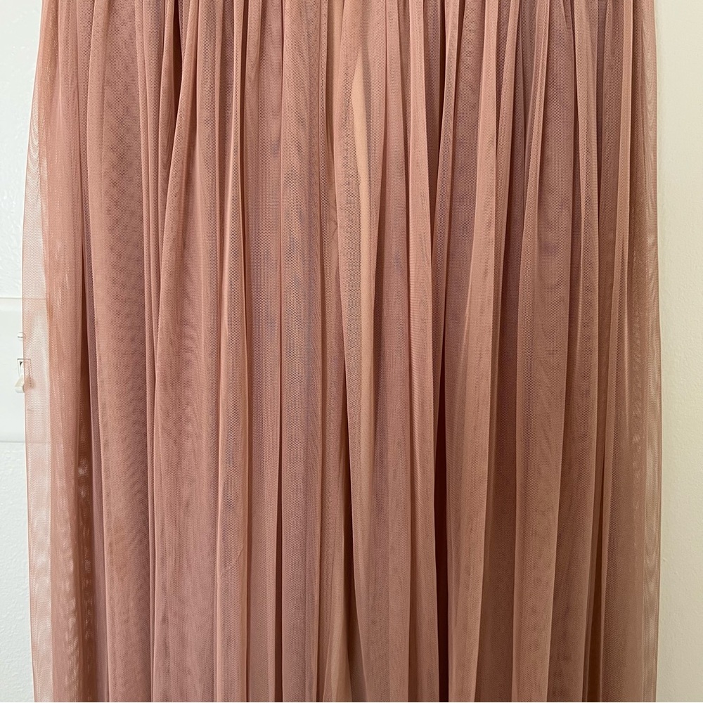 Adrianna Papell Gown - Picture 6 of 12